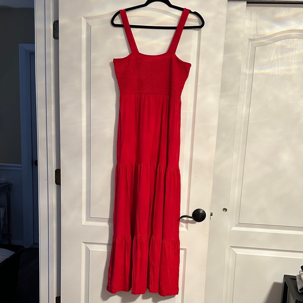 Ann Taylor Loft red smocked maxi dress size small brand new